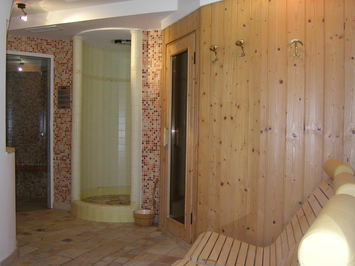 Hotel Garni Royal Arabba Exterior photo