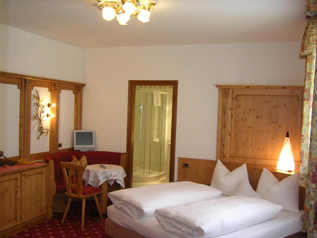 Hotel Garni Royal Arabba Exterior photo